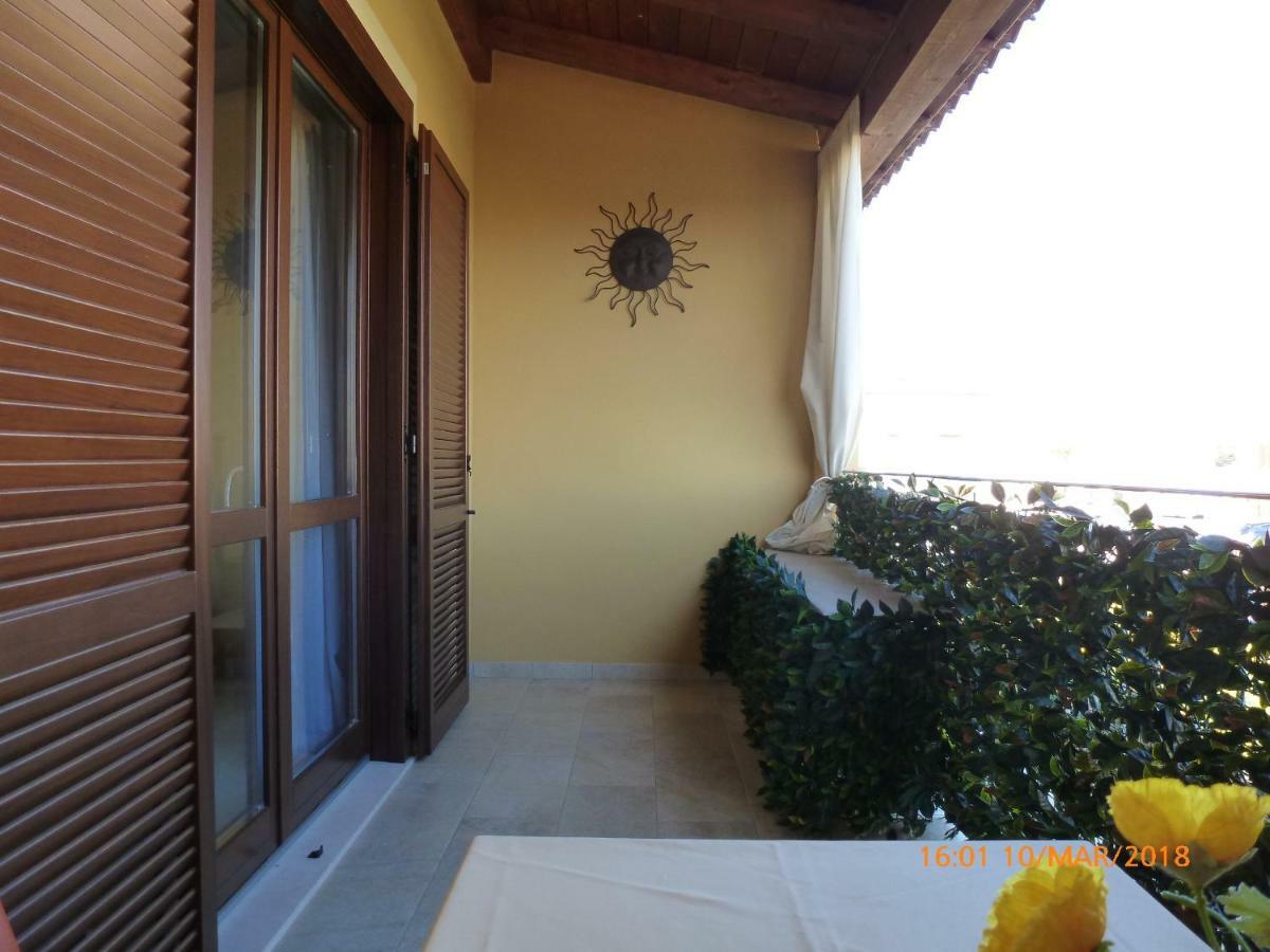 Sogno Di Mare Bed & Breakfast Pula Exterior photo